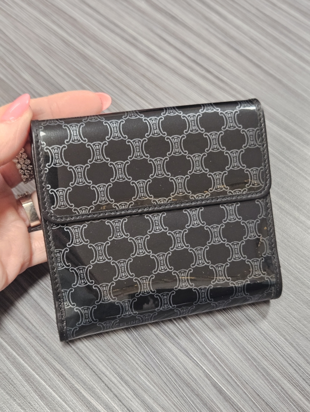 CELINE Portafogli Macadam Blasone Patent Leather Wallet Trifold In Original Box - Picture 7 of 16